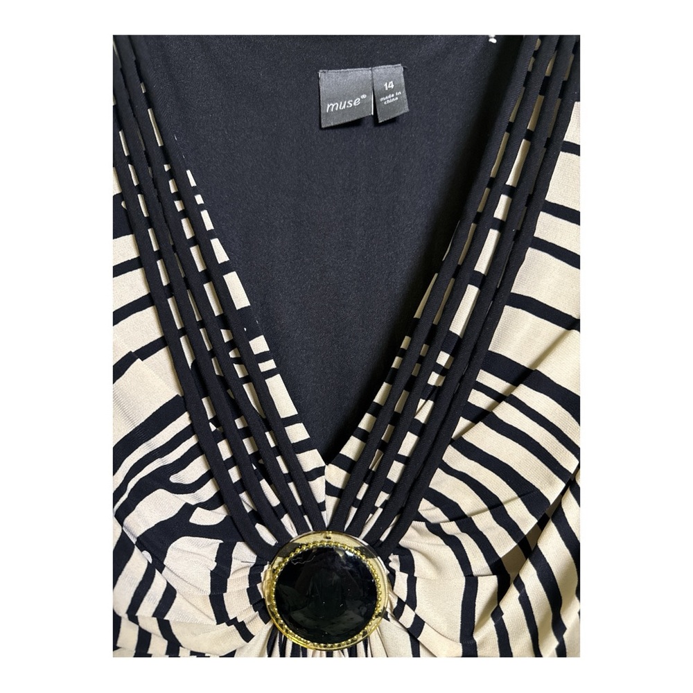Muse Black Ivory Abstract Print Empire Waist Dress Size 14 Statement Chic NWT - Picture 4 of 7